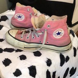 Size6  hightop converse